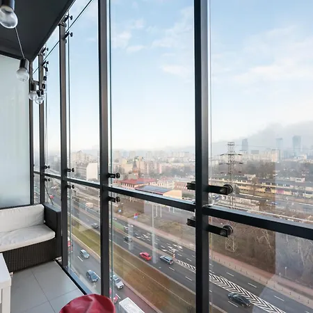 Wola Expo View By Bookinghost Warszawa