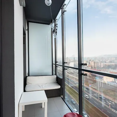 Wola Expo View By Bookinghost Apartamento Varsóvia