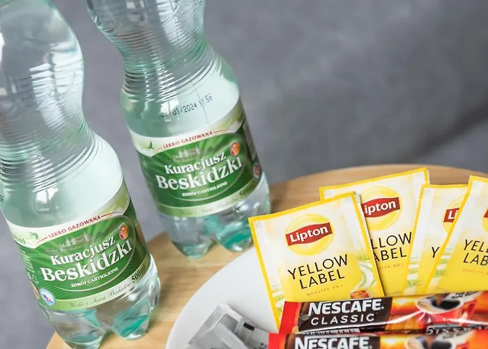 Wola Expo View By Bookinghost *